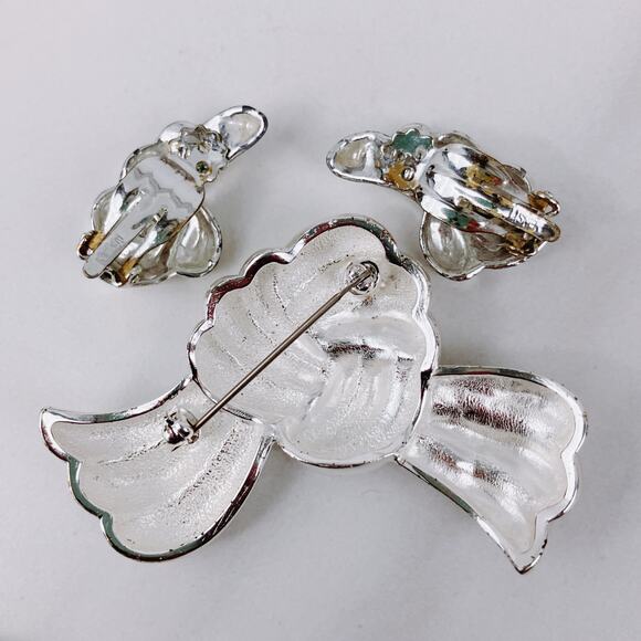 Vintage Lisner Silver Tone Knot Ribbon Brooch Earring Set, MCM 1960's Jewelry - Picture 5 of 10